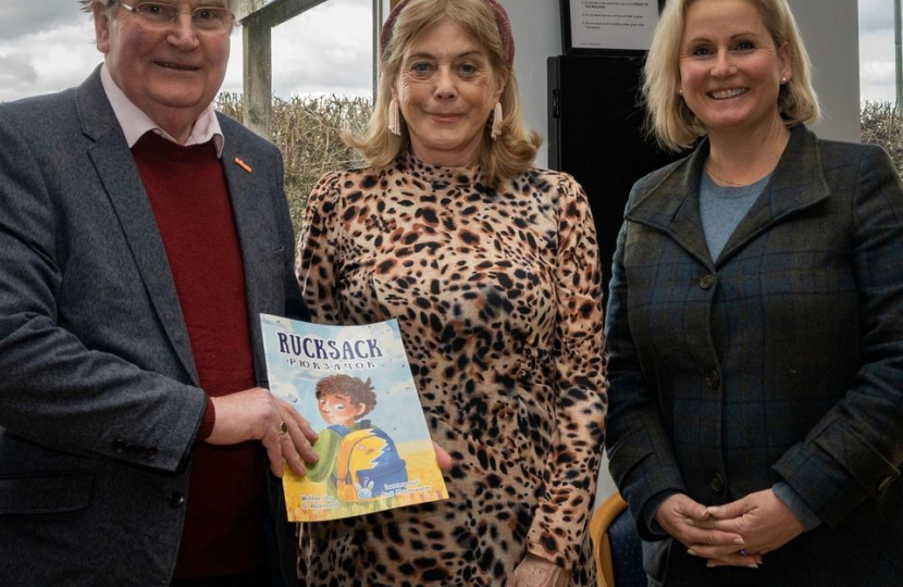 Angela with the author and mayor